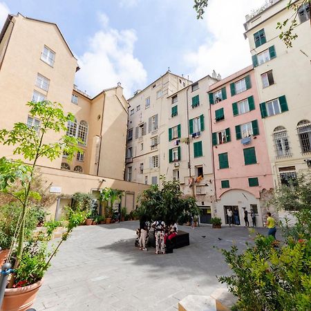 Castelli'S Apartments Campo 9 Genoa Bagian luar foto